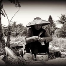 Lepas Lelah Di Sawah by NITA KURNIA PURADIREDJA
